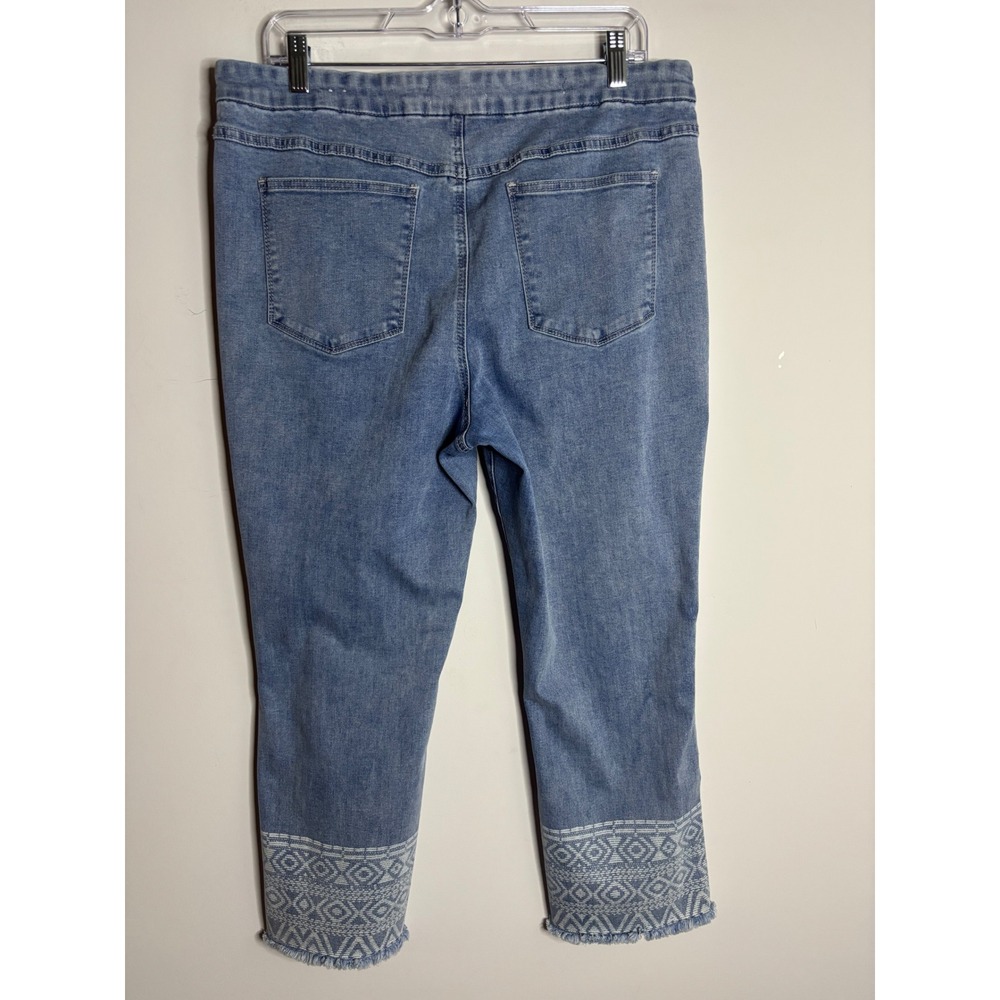 Tribal Jeans Blue Straight Capri Women Size 16 - Picture 2 of 8